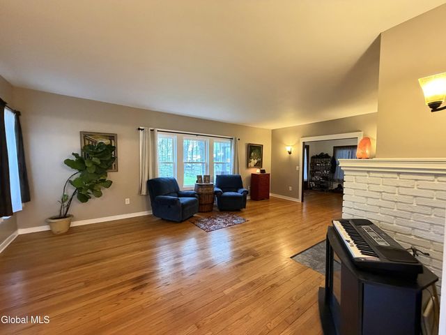 634 Glen Street, Queensbury, NY 12804