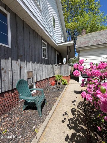 634 Glen Street, Queensbury, NY 12804