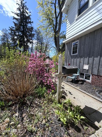 634 Glen Street, Queensbury, NY 12804