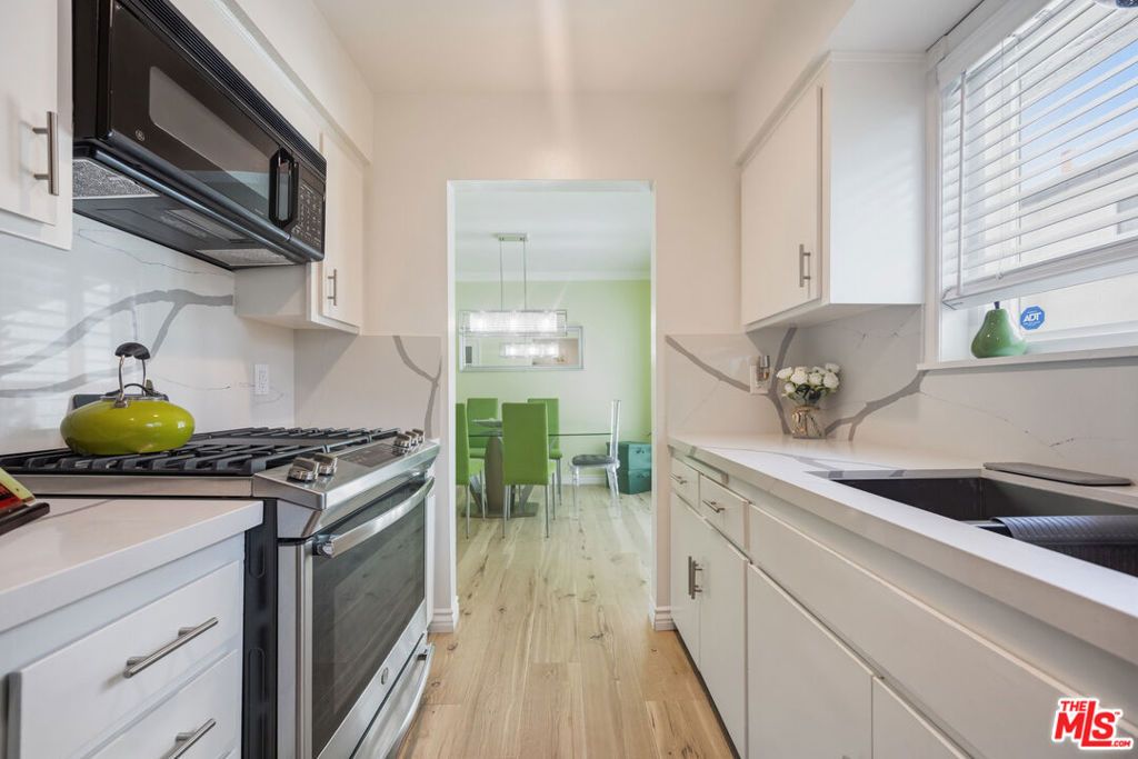 Image 21 of property listing at 21730 Grace Avenue 4, Carson, CA 90745
