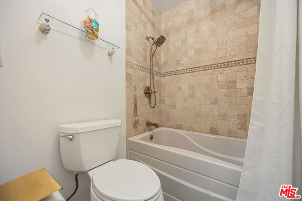 Image 29 of property listing at 21730 Grace Avenue 4, Carson, CA 90745