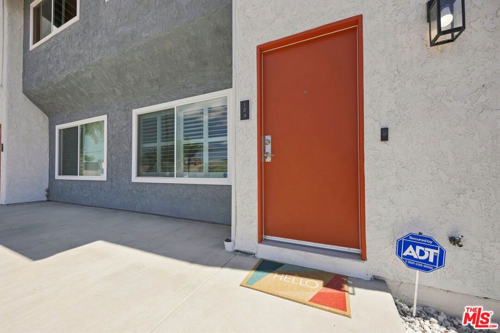 Image 5 of property listing at 21730 Grace Avenue 4, Carson, CA 90745