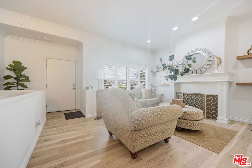 Image 8 of property listing at 21730 Grace Avenue 4, Carson, CA 90745
