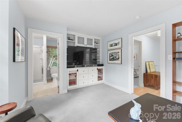 38 Cheshire Drive, Black Mountain, NC 28711