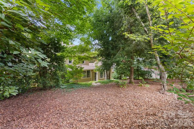 38 Cheshire Drive, Black Mountain, NC 28711