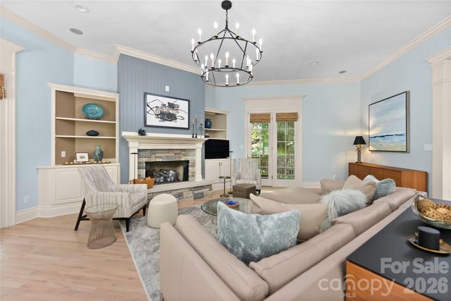 38 Cheshire Drive, Black Mountain, NC 28711