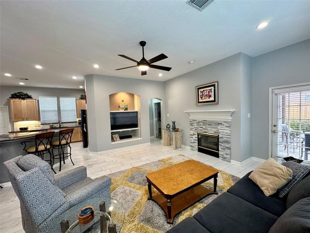 1211 Campton Court, Houston, TX 77055