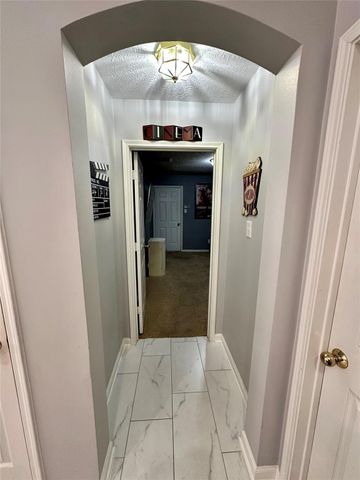 1211 Campton Court, Houston, TX 77055