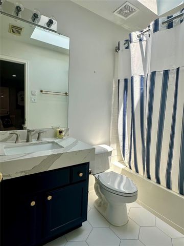 1211 Campton Court, Houston, TX 77055