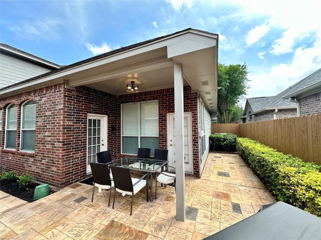 1211 Campton Court, Houston, TX 77055