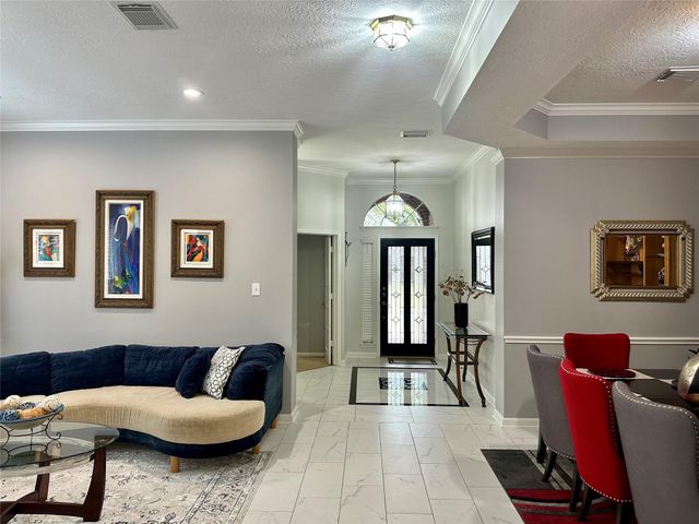 1211 Campton Court, Houston, TX 77055