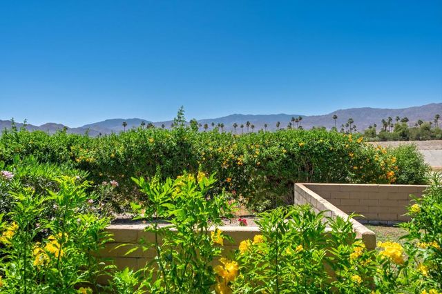 99 Camino Arroyo S, Palm Desert, CA 92260