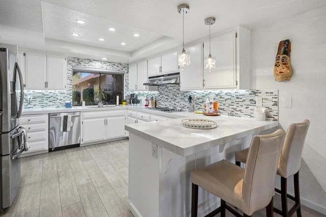 99 Camino Arroyo S, Palm Desert, CA 92260