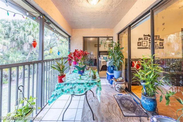 3135 S Carambola Cir S 2368, Coconut Creek, FL 33066