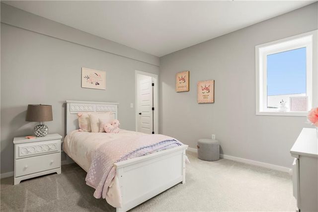 16964 S Cheshire Street, Olathe, KS 66062