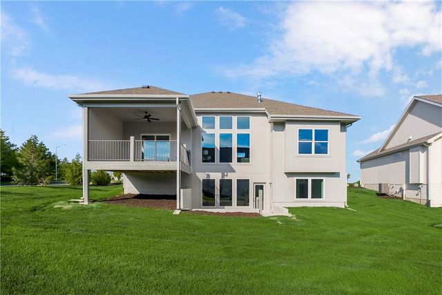 16964 S Cheshire Street, Olathe, KS 66062