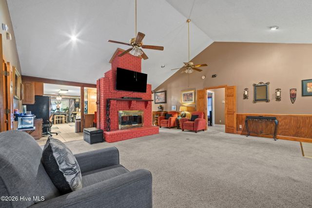 2209 Pocosin Road, Ayden, NC 28513