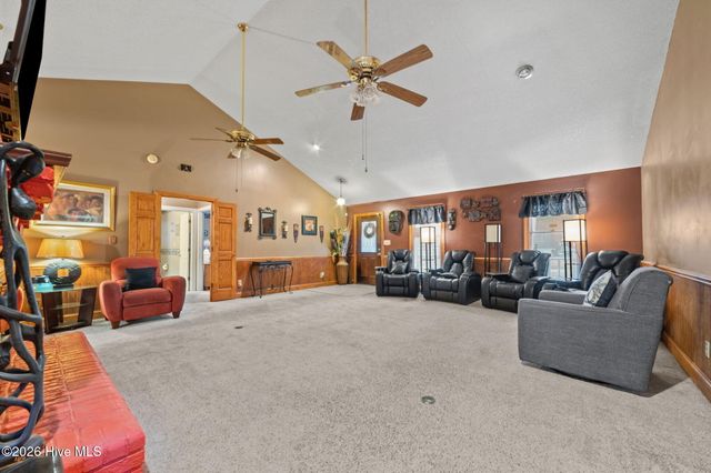 2209 Pocosin Road, Ayden, NC 28513