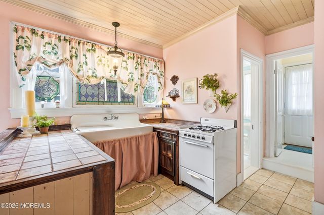 132 Mount Tabor Way, Ocean Grove, NJ 07756