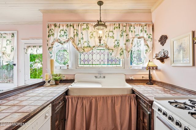 132 Mount Tabor Way, Ocean Grove, NJ 07756
