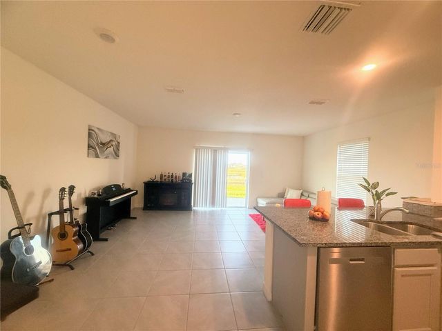 1727 WOODEN STREET, Davenport, FL 33837