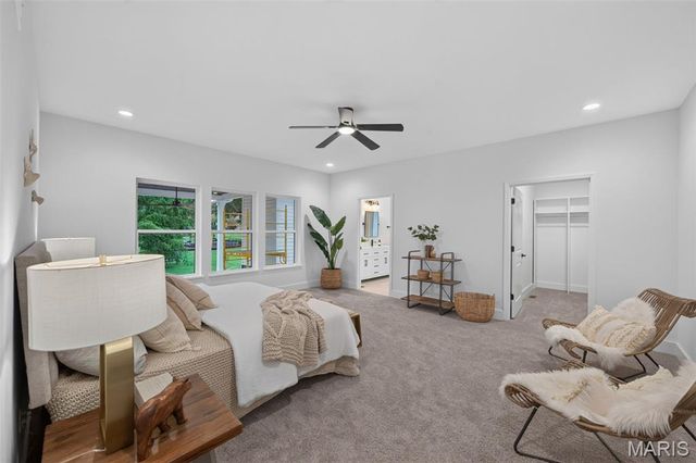 8555 Old Sappington Road, St Louis, MO 63126