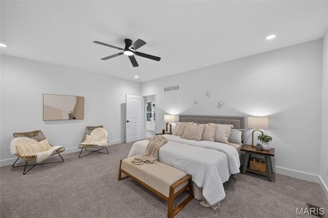 8555 Old Sappington Road, St Louis, MO 63126