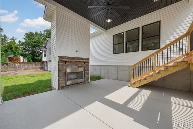 8555 Old Sappington Road, St Louis, MO 63126
