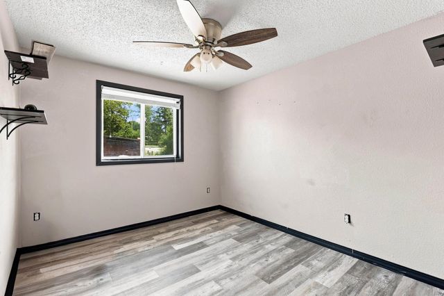 10521 S Spokane St, Cheney, WA 99004