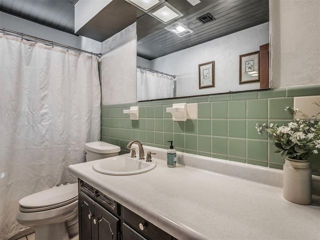 1316 S Reno Avenue, El Reno, OK 73036