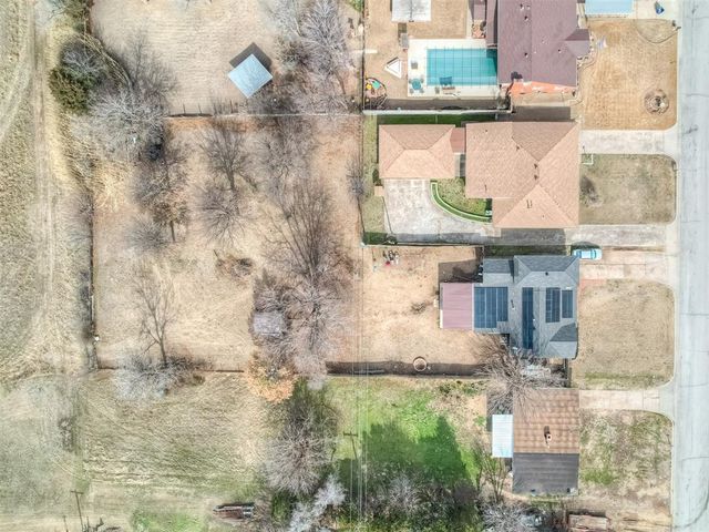 1316 S Reno Avenue, El Reno, OK 73036