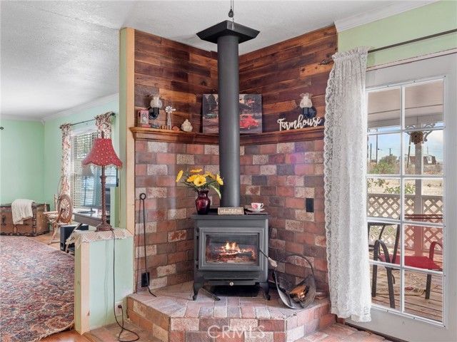 5124 Luna Road, Phelan, CA 92371