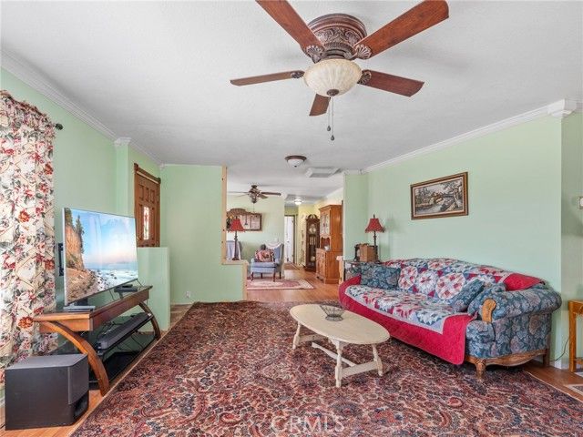 5124 Luna Road, Phelan, CA 92371