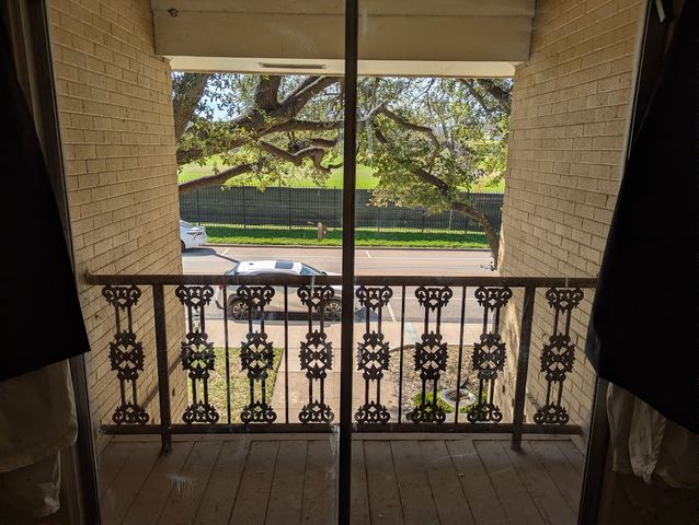 11150 Valleydale Drive D, Dallas, TX 75230