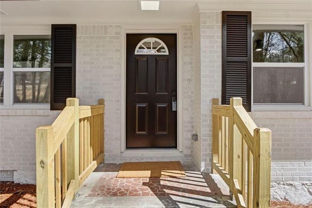 1206 Tuckawanna SW Drive, Atlanta, GA 30311