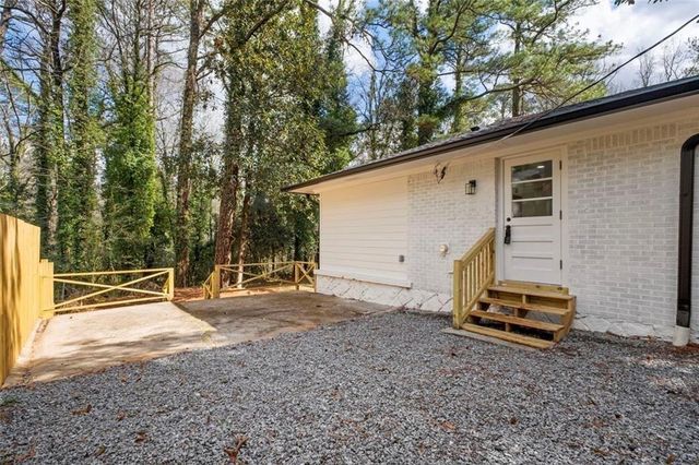 1206 Tuckawanna SW Drive, Atlanta, GA 30311