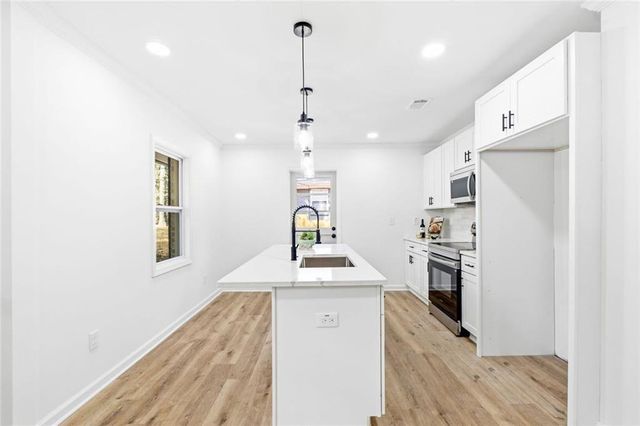 1206 Tuckawanna SW Drive, Atlanta, GA 30311