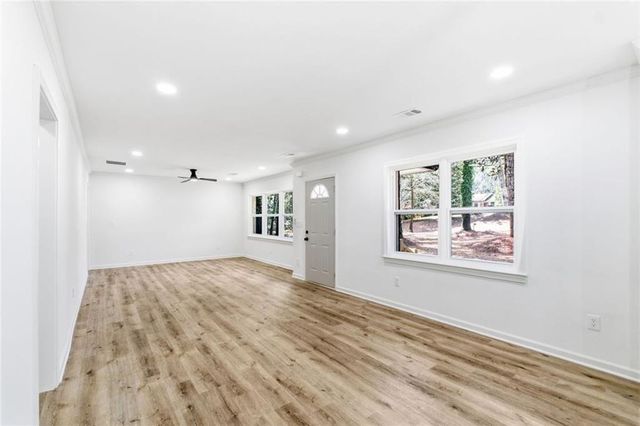 1206 Tuckawanna SW Drive, Atlanta, GA 30311