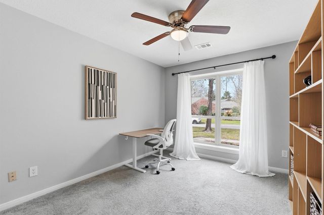 179 N Dreamweaver Circle, The Woodlands, TX 77380