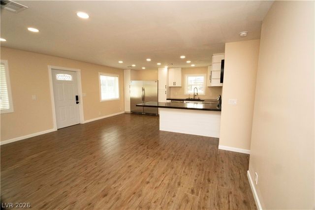 190 Robbin Avenue, Overton, NV 89040