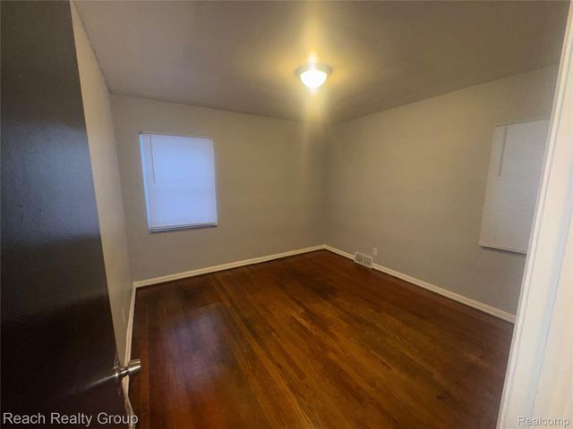 16811 Monte Vista Street, Detroit, MI 48221