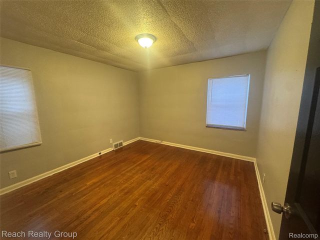 16811 Monte Vista Street, Detroit, MI 48221