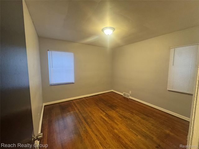 16811 Monte Vista Street, Detroit, MI 48221