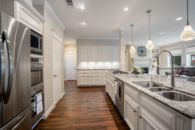 16022 Stewarts Grove Drive, Spring, TX 77379