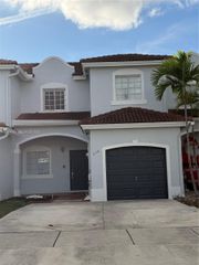 956 SW 148th Pl, Miami, FL 33194