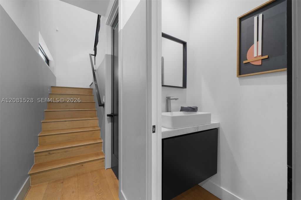 Image 6 of property listing at 257 NW 39th St 257, Miami, FL 33127