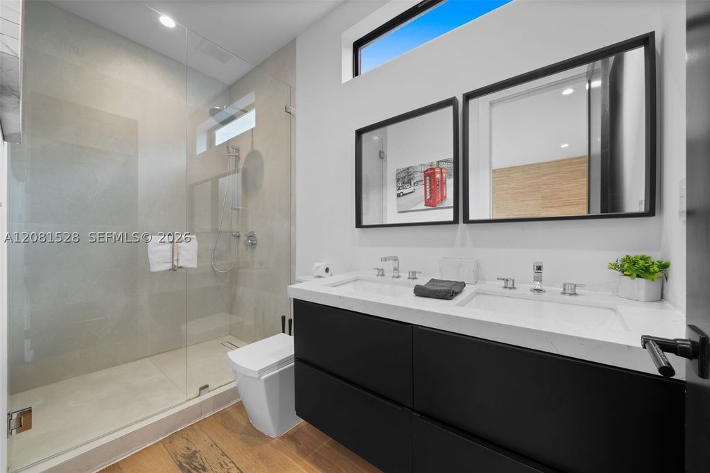 Image 9 of property listing at 257 NW 39th St 257, Miami, FL 33127