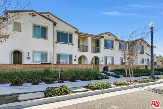 4102 S Limecrest Paseo, Ontario, CA 91761