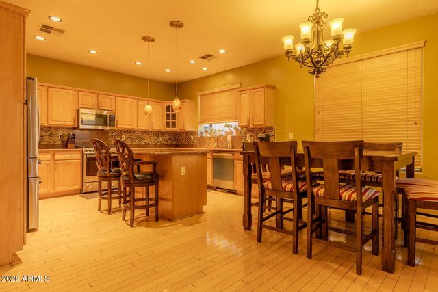 18425 N 14TH Street, Phoenix, AZ 85022