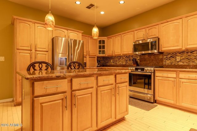 18425 N 14TH Street, Phoenix, AZ 85022